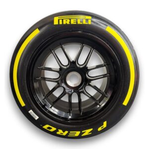 Pirelli 18 Inch Front Show Wheel 2024